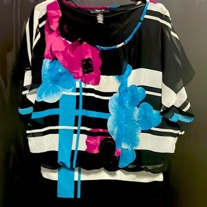 EUC Style & Co. Top Blouse Size L Black White Pink Blue Floral